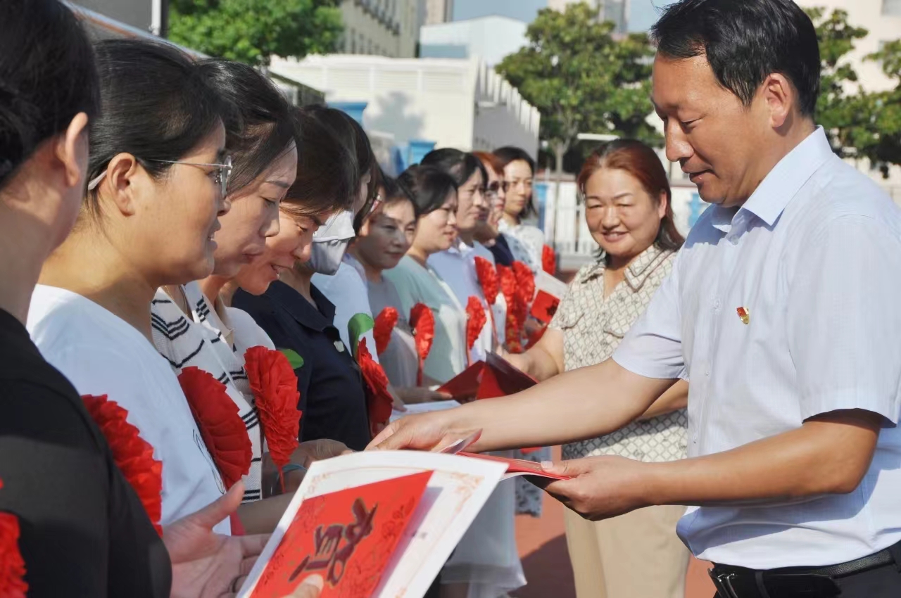 漯河郾城第二实验中学图片