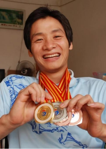 漳州古雷首枚奥运奖牌获得者！“光环”褪去后，他如何照亮前路